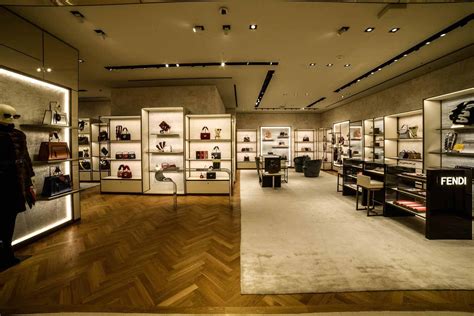 fendi saks